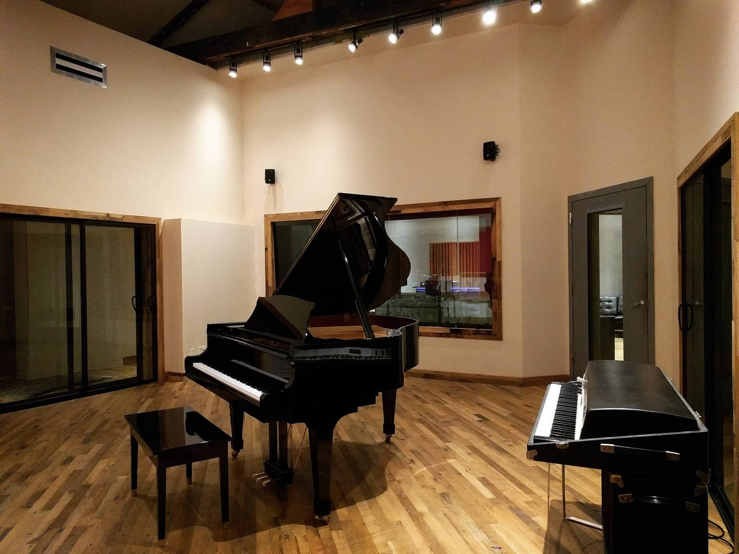 Real studio photo for Spice House Sound
